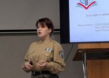 Выступает Лизункова Яна